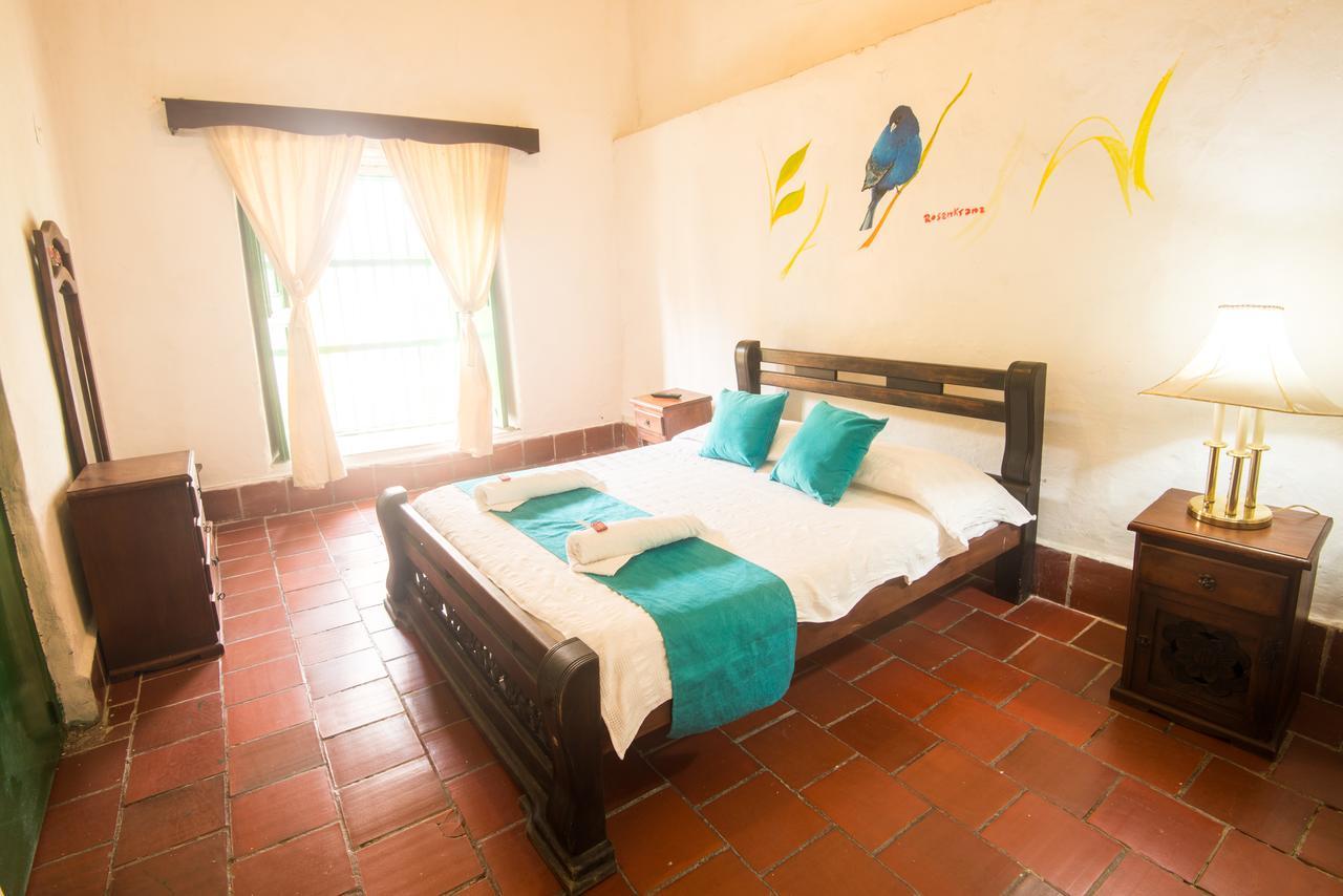 La Mansion Hostel Сан-Хиль Экстерьер фото